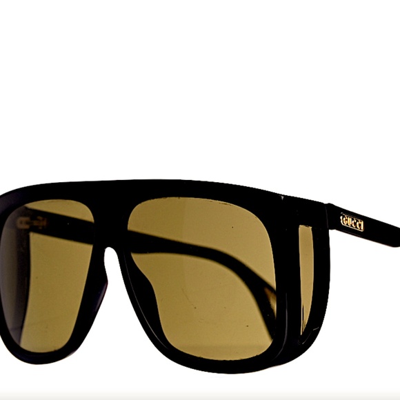 GUCCI 62mm Shield Sunglasses in black - Picture 9 of 12